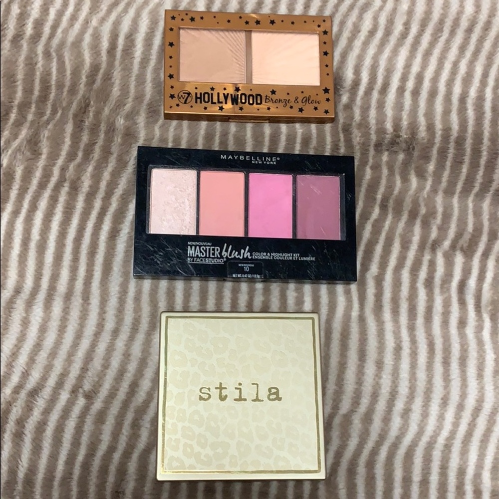Makeup bundle